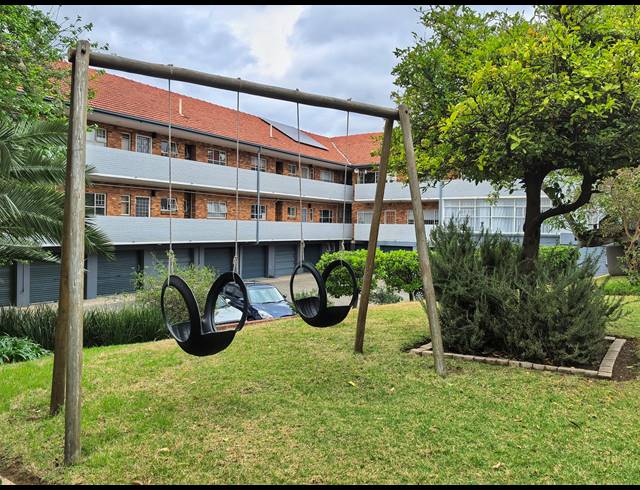 3 BEDROOM APARTMENT FOR SALE IN LINDEN
